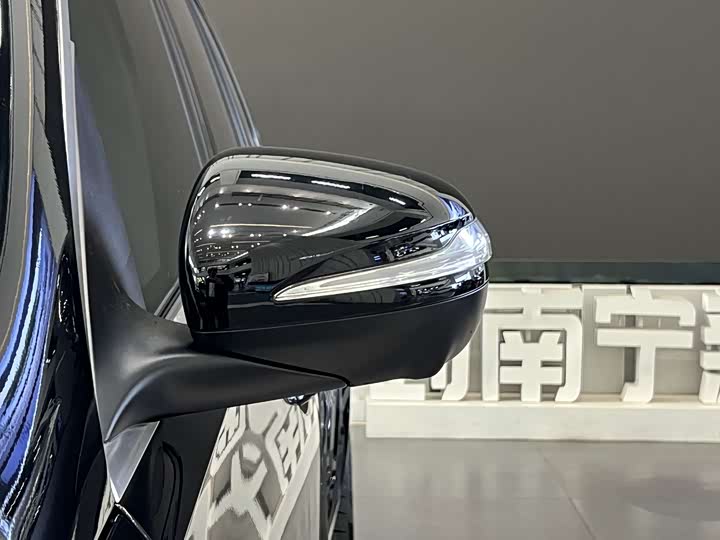 Фото 7 - Mercedes-Benz GLS-Class