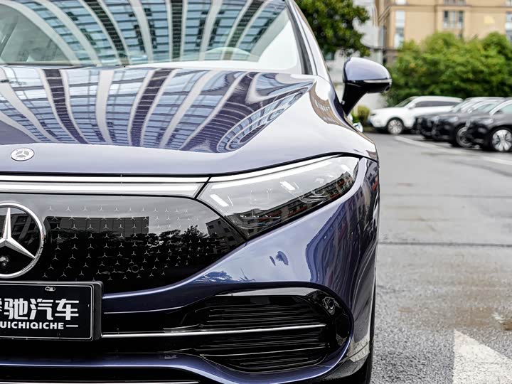 Фото 8 - Mercedes-Benz EQS