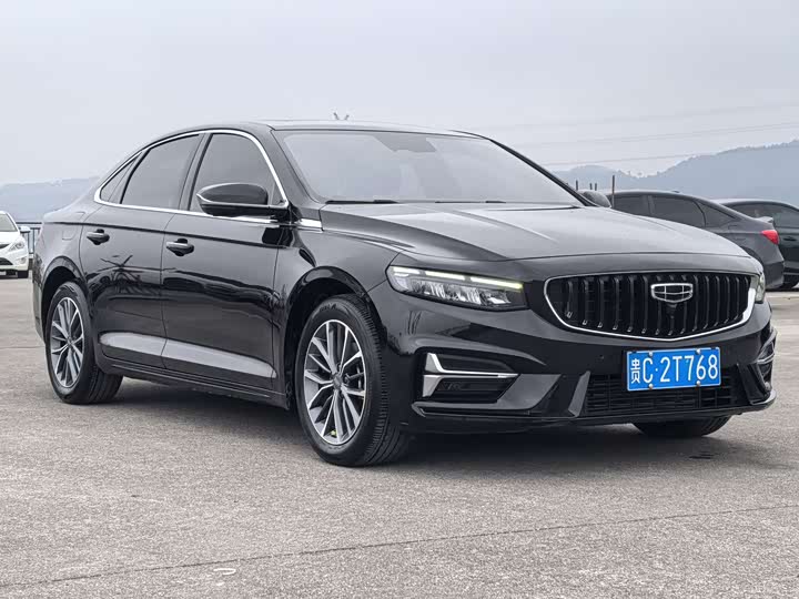 Фото 3 - Geely Preface