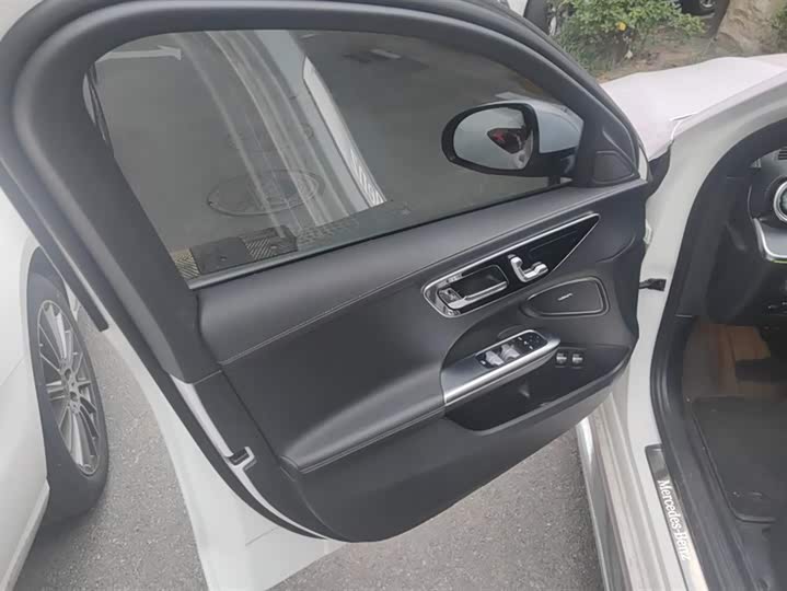 Фото 7 - Mercedes-Benz C-Class Hybrid