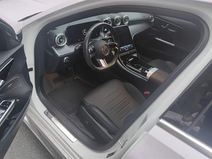 Фото 9 - Mercedes-Benz C-Class Hybrid