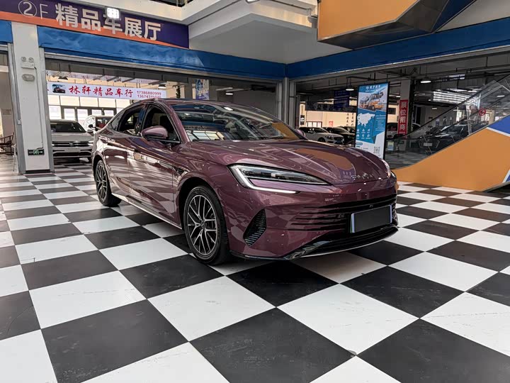 Фото 3 - BYD Seal 07 DM-i Hybrid