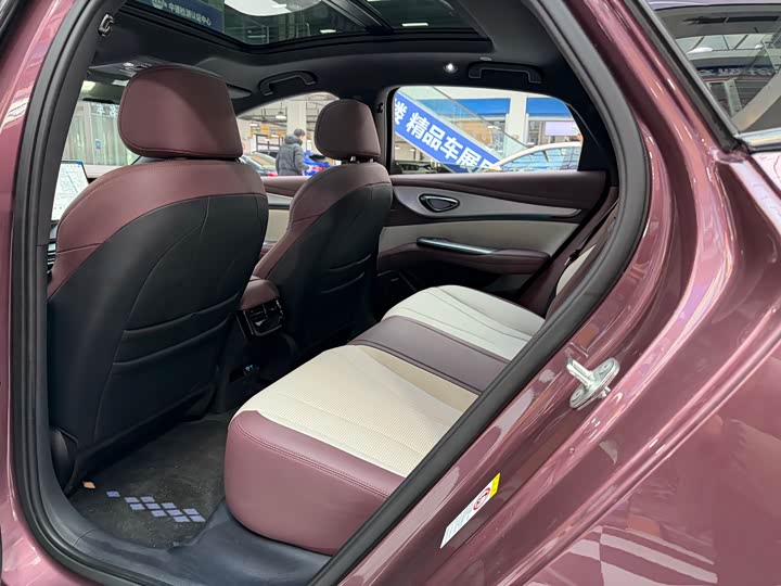 Фото 9 - BYD Seal 07 DM-i Hybrid