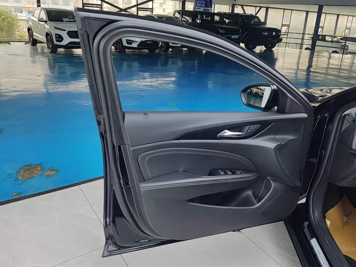 Фото 7 - Buick Regal