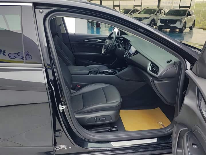 Фото 8 - Buick Regal