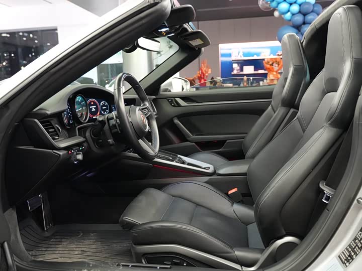 Фото 7 - Porsche 911