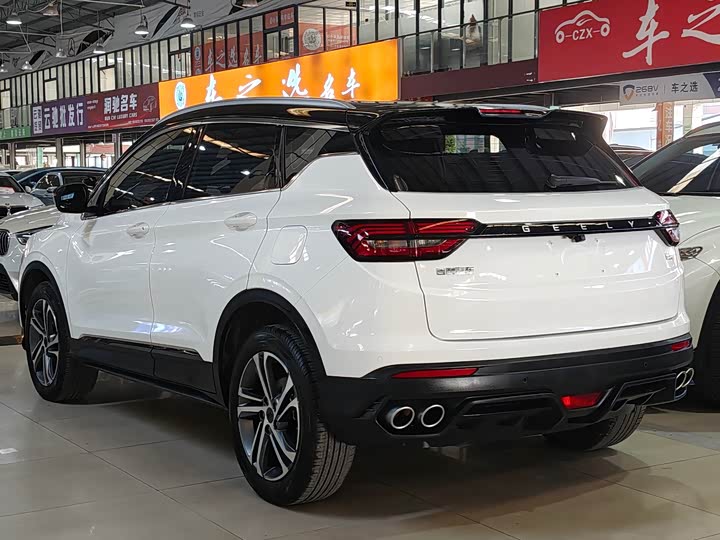 Фото 4 - Geely Coolray