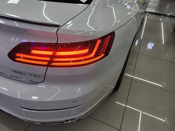 Фото 8 - Volkswagen CC