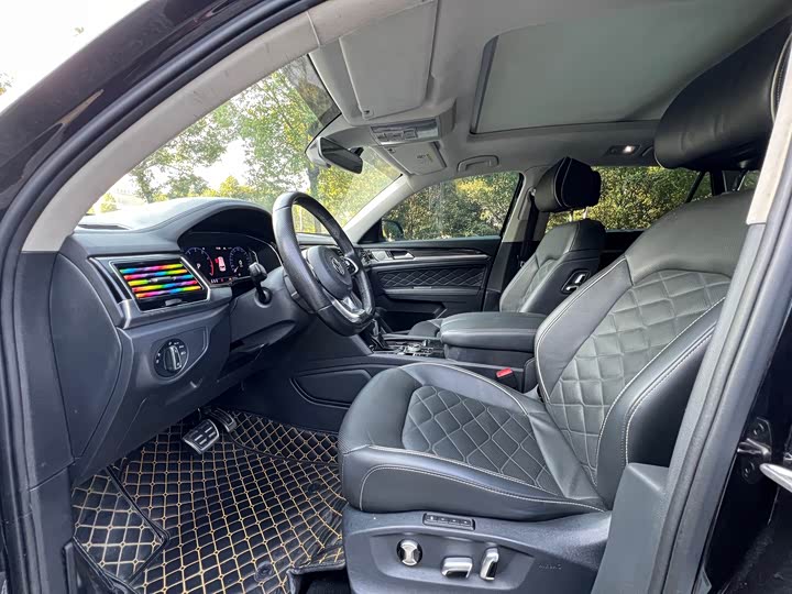 Фото 4 - Volkswagen Teramont X