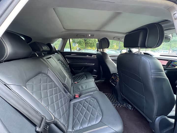 Фото 5 - Volkswagen Teramont X