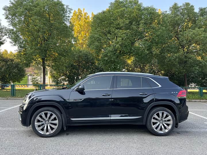 Фото 7 - Volkswagen Teramont X