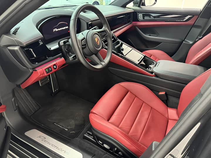 Фото 4 - Porsche Panamera