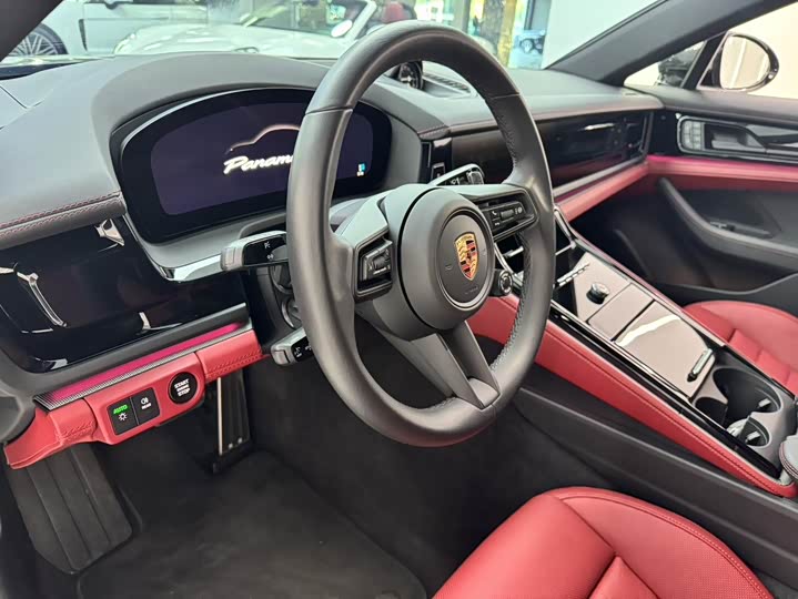 Фото 5 - Porsche Panamera