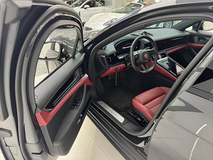 Фото 6 - Porsche Panamera