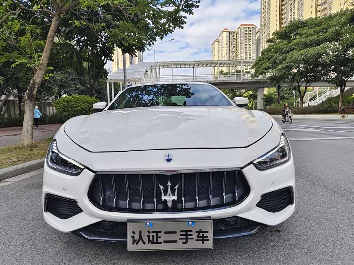 Фото 5 - Maserati Ghibli