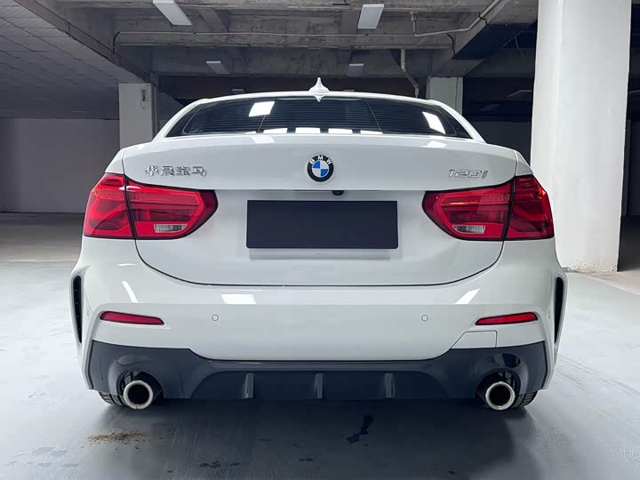 Фото 5 - BMW 1 Series
