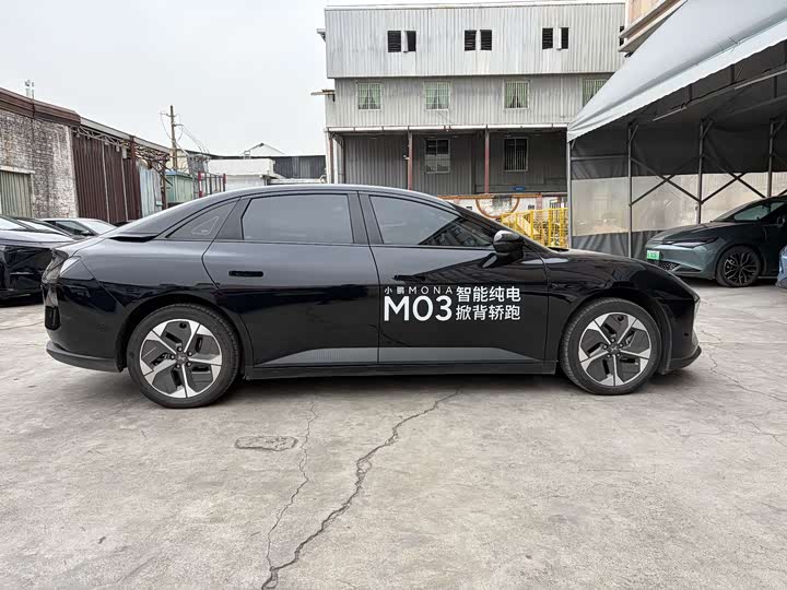 Фото 4 - XPeng Mona M03