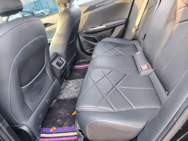 Фото 8 - Geely Galaxy L6