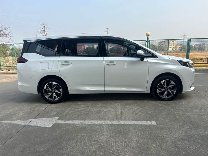 Фото 4 - GAC Trumpchi M6