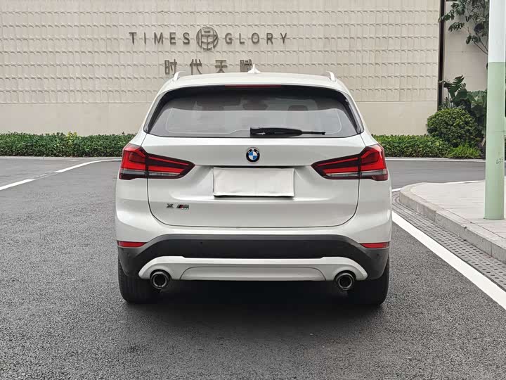 Фото 3 - BMW X1
