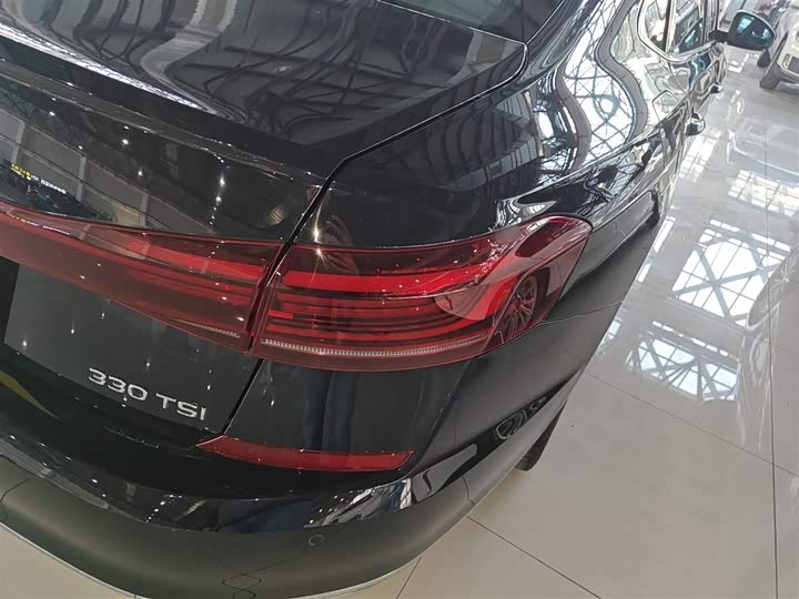 Фото 8 - Volkswagen Passat