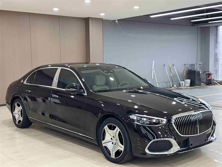 Фото 3 - Mercedes-Benz Maybach S-Class