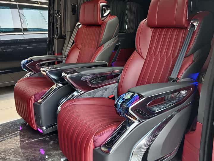 Фото 7 - Mercedes-Benz Vito