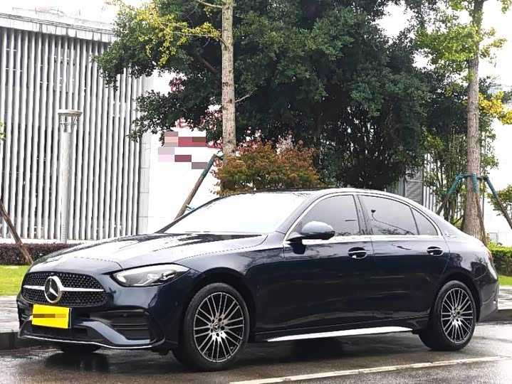 Фото 1 - Mercedes-Benz C-Class