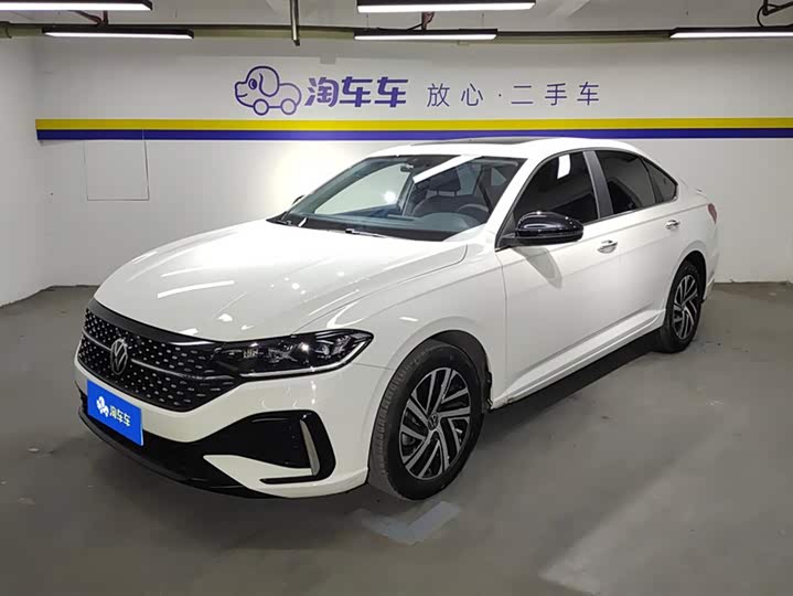 Фото 1 - Volkswagen Lavida