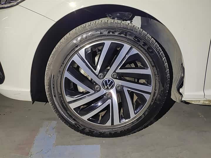 Фото 6 - Volkswagen Lavida