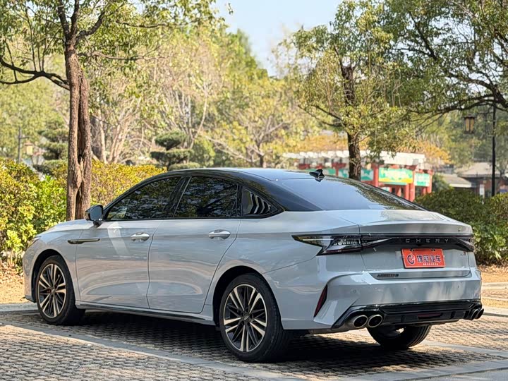 Фото 6 - Chery Arrizo 8