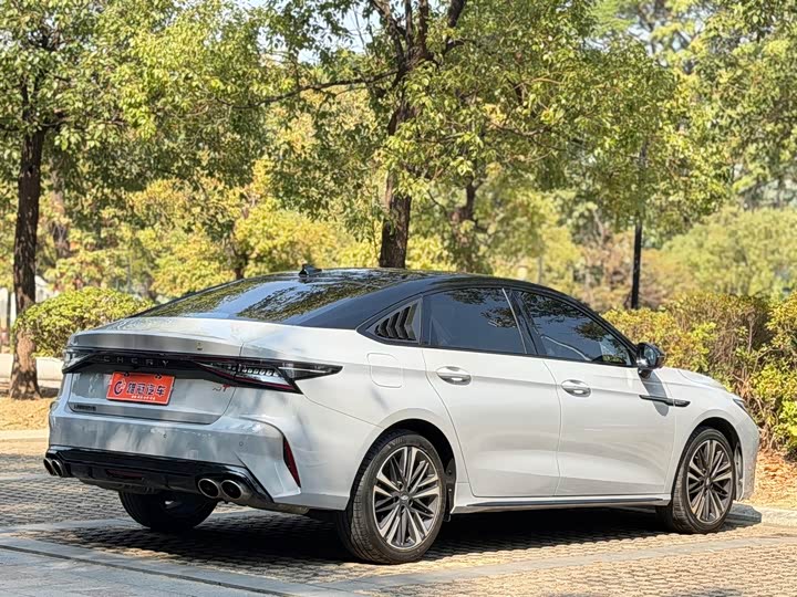 Фото 8 - Chery Arrizo 8