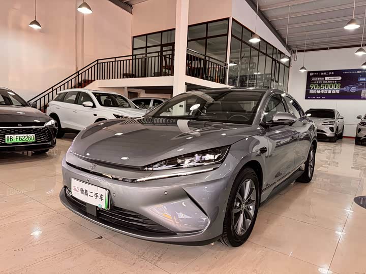 Фото 1 - BYD Qin L