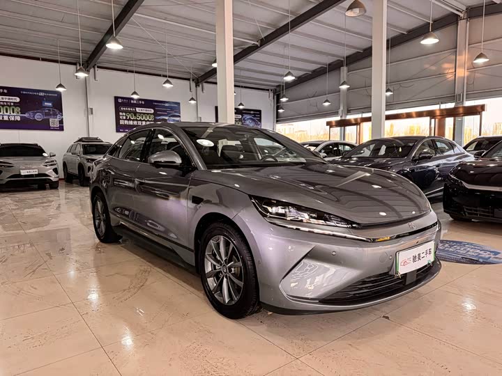 Фото 3 - BYD Qin L