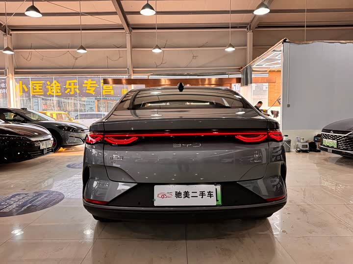 Фото 6 - BYD Qin L