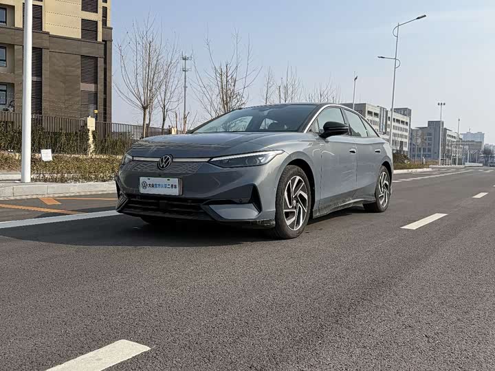 Фото 1 - Volkswagen ID.7 Vizzion