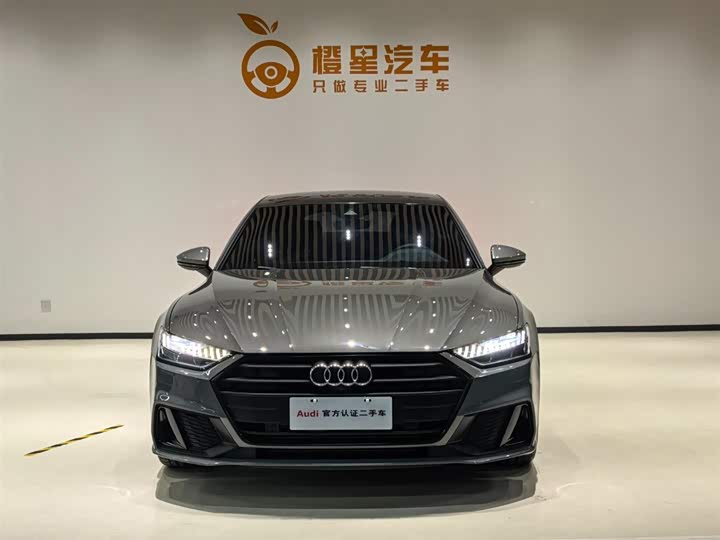 Фото 2 - Audi A7