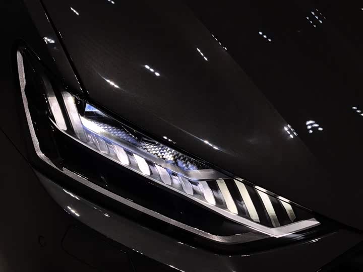 Фото 6 - Audi A7