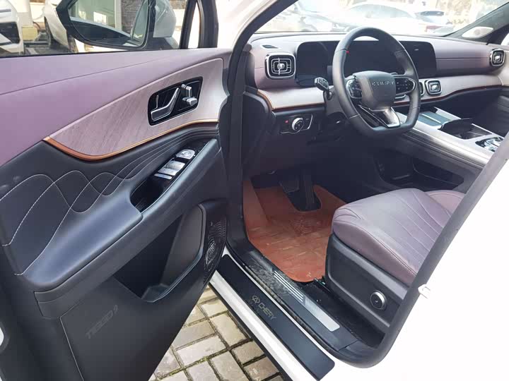 Фото 7 - Chery Tiggo 9