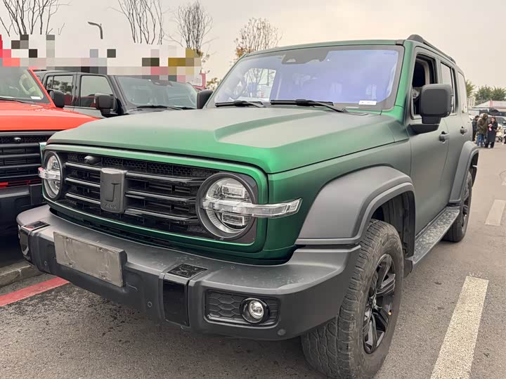 Фото 1 - Tank 300