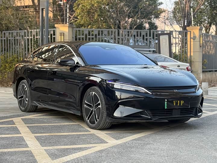 Фото 3 - BYD Han