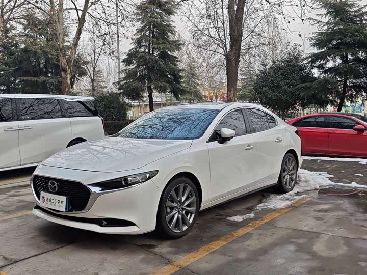 Фото 1 - Mazda 3 (Axela)