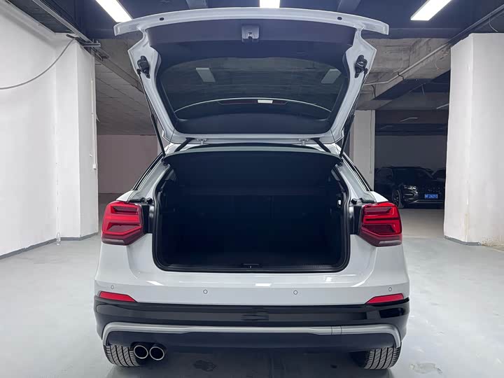 Фото 5 - Audi Q2L