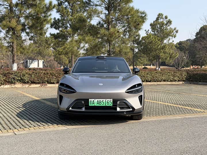 Фото 2 - Xiaomi YU7