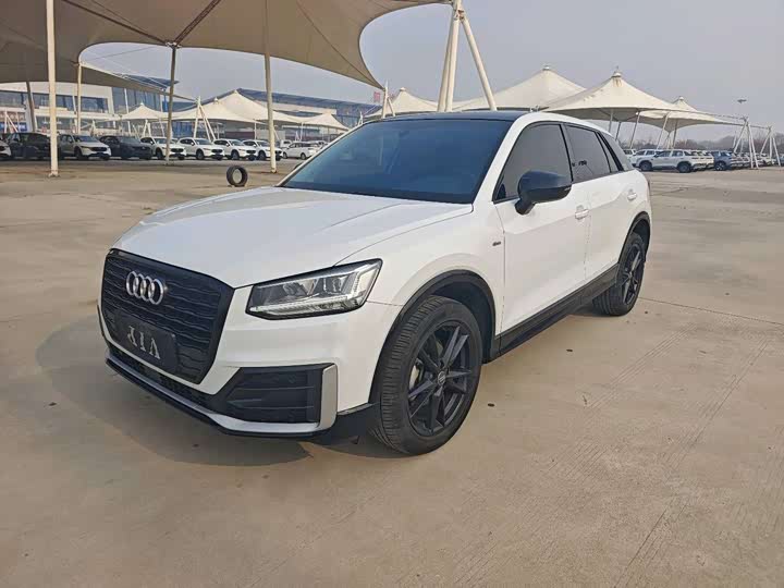 Фото 1 - Audi Q2L