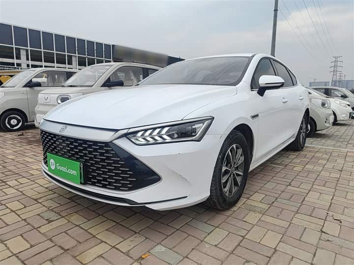 Фото 2 - BYD Qin Plus
