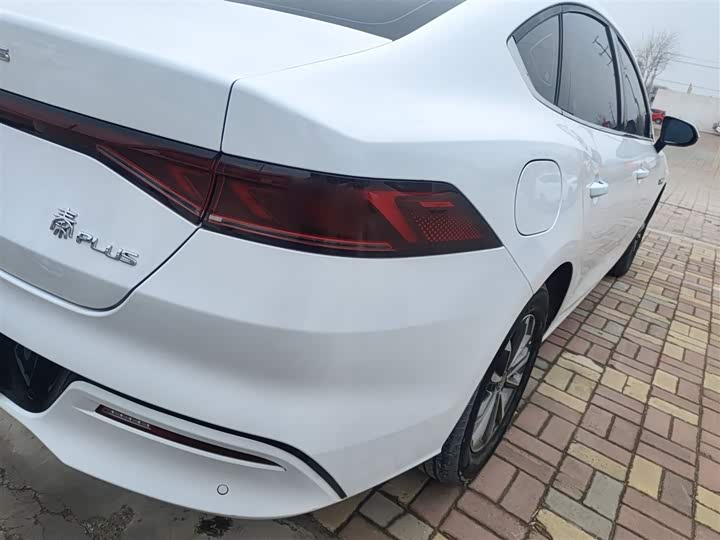 Фото 8 - BYD Qin Plus