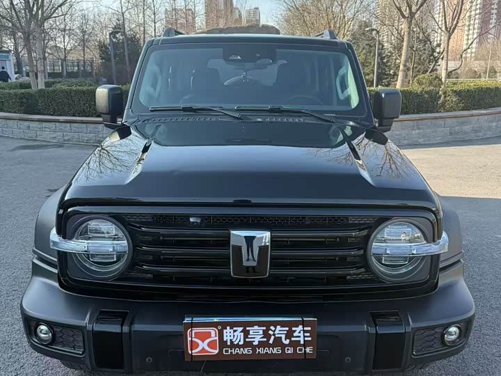 Фото 1 - Tank 300