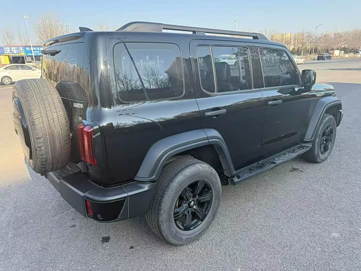 Фото 8 - Tank 300