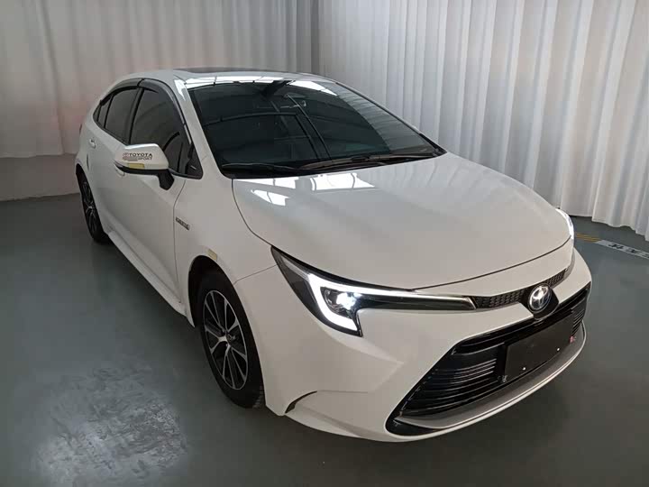 Фото 4 - Toyota Levin